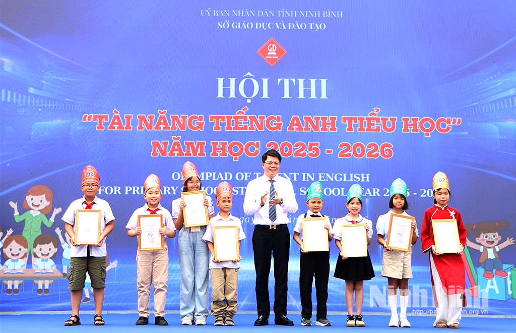 Chung kết Hội thi “Tài năng tiếng Anh tiểu học” năm học 2025-2026