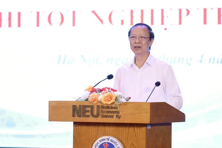 Điểm mới kỳ thi tốt nghiệp THPT 2026: Tích hợp giấy tờ, tăng kiểm tra, rút ngắn phúc khảo- Ảnh 2. Điểm mới kỳ thi tốt nghiệp THPT 2026: Tích hợp giấy tờ, tăng kiểm tra, rút ngắn phúc khảo- Ảnh 2.