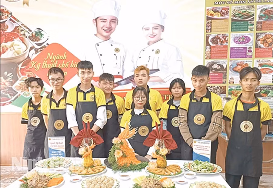 Phân luồng sau THCS từ lựa chọn học nghề Phân luồng sau THCS từ lựa chọn học nghề