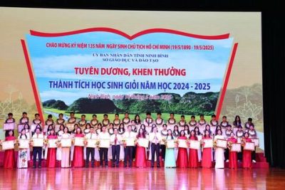 Sở Giáo dục và Đào tạo hướng dẫn nhận tiền thưởng thành tích học sinh giỏi năm học 2024-2025