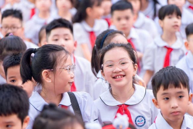 Ban hành Nghị định quy định về phổ cập giáo dục mầm non cho trẻ em từ 5 đến 6 tuổi, giáo dục bắt buộc và xóa mù chữ