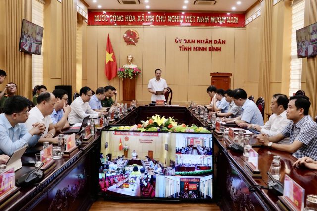 Ninh Bình triển khai Mô hình chuyển đổi số cấp xã, triển khai thử nghiệm Trung tâm điều hành thông minh (IOC) và Ứng dụng Công dân số (NinhBinh-S)