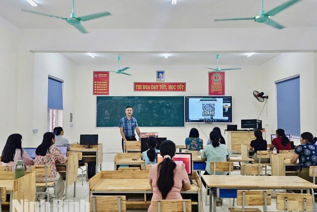 Chủ động sắp xếp đội ngũ, bảo đảm nhân lực cho năm học mới