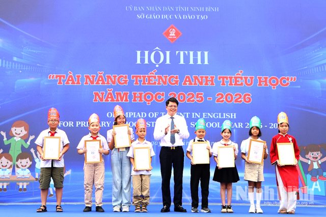 Chung kết Hội thi “Tài năng tiếng Anh tiểu học” năm học 2025-2026