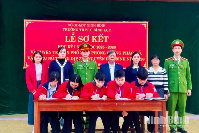 Để học sinh đón Tết an toàn, vui tươi, lành mạnh