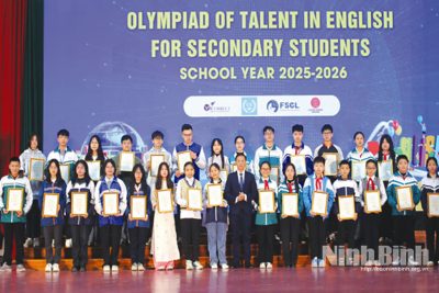 Lan tỏa phong trào học tiếng Anh qua các cuộc thi học thuật