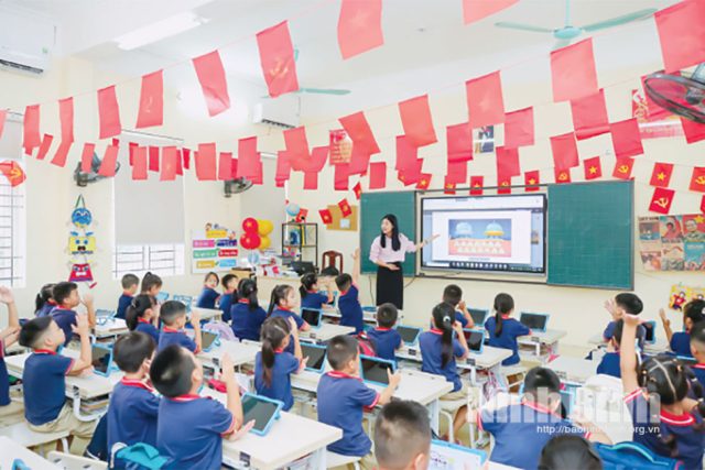 Phát triển năng lực số cho giáo viên, đáp ứng yêu cầu chuyển đổi số giáo dục