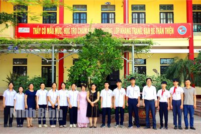 Trường THCS Trần Đăng Ninh – Nơi ươm mầm 7 thủ khoa vào THPT chuyên Lê Hồng Phong
