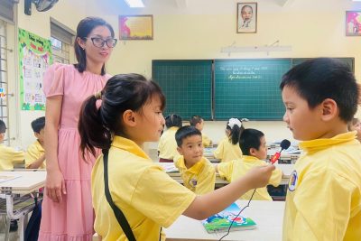 Trường Tiểu học Phạm Hồng Thái tích cực sinh hoạt chuyên môn, trau dồi, nâng cao năng lực