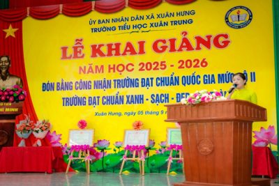 TRƯỜNG TIỂU HỌC XUÂN TRUNG, XÃ XUÂN HƯNG, TỈNH NINH BÌNH TƯNG BỪNG KHAI GIẢNG NĂM HỌC MỚI 2025-2026