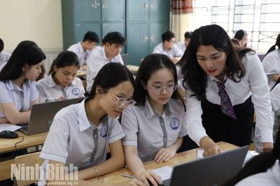 Ứng dụng AI trong nhà trường: Mở rộng không gian dạy và học
