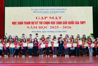 Tiếp nối truyền thống hiếu học: 3 học sinh Ninh Bình ghi tên vào đội tuyển Olympic năm 2026